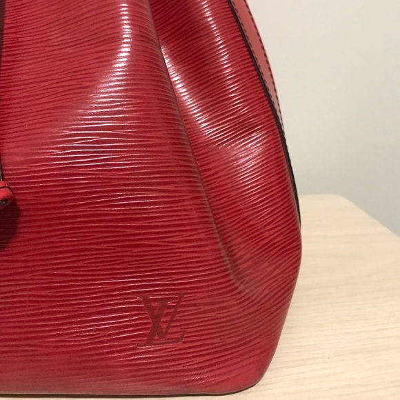 LV Epi Noe🌹 - Picture 2 of 15